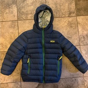 Stio kids hometown hooded jacket size 8